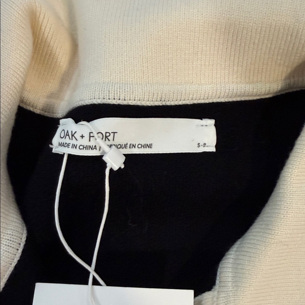 OAK + FORT Two-Tone Collared Top - Picture 4 of 8
